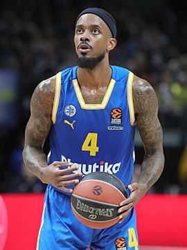 2022-12-22 ALBA Berlin gegen Maccabi Tel Aviv B.C. (EuroLeague 2022-23) by Sandro Halank–063.jpg