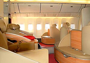 AF LEspace Premiere 777 cabin