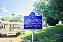 Ashland-Mitchell-marker-ms