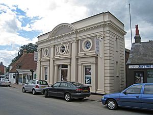 Hailsham Pavilion, George Street, Hailsham, East Sussex - geograph.org.uk - 888706