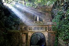 Marble Mountain Gate, Da Nang