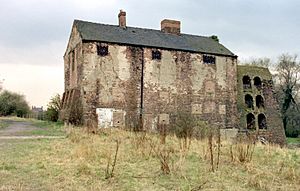 Moira Furnace & the Ashby Canal before restoration, 1982