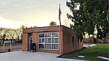 Perrinton, MI post office