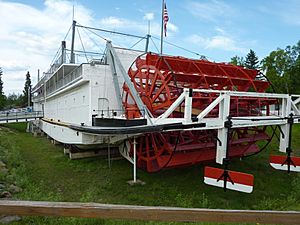 SS Nenana sternwheeler 2011.jpg