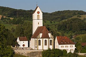 B-Herznach-Beinhaus-Kirche-Pfarrhaus