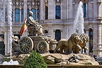 Cibeles fountain naknaknak