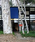 Eames house entry