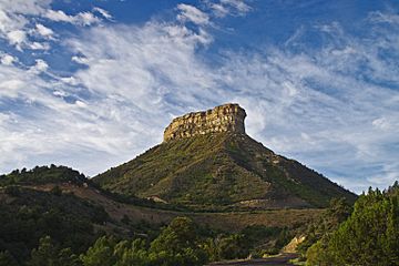 Mesa Verde National Park 01.jpg