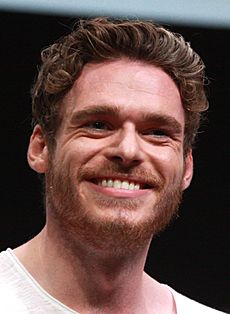 Richard Madden (9347958367) (cropped)