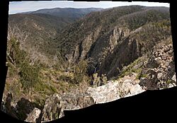 Tin mine falls panorama1.jpg