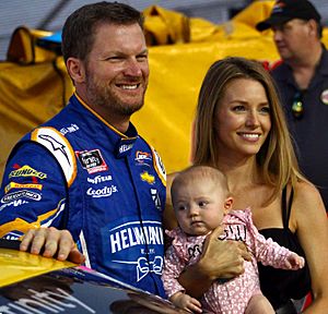 DaleEarnhardtJr.Family2018(cropped)