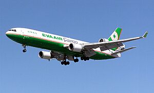 Eva.air.cargo.arp.750pix.B-16113