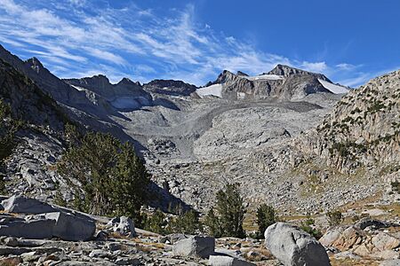 Mt Lyell from Donahue shoulder