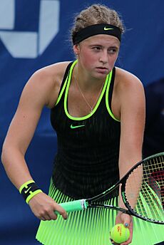 Ostapenko US16 (35) (29235635604)