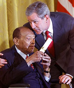 President George W. Bush honors music legend Lionel Hampton