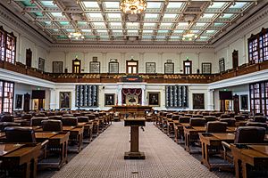 Austin Capitol Building (47391738632).jpg