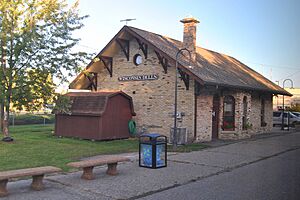 Empire Builder Wisconsin Dells Station