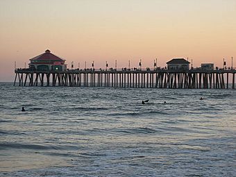 Huntington Pier Terminus.jpg