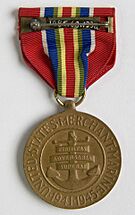 Merchant Marine World War II Victory Medal reverse