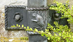 Monkey Downpipe (10597440386)