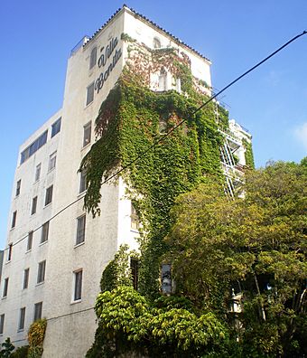 Villa Bonita, Hollywood, California.JPG