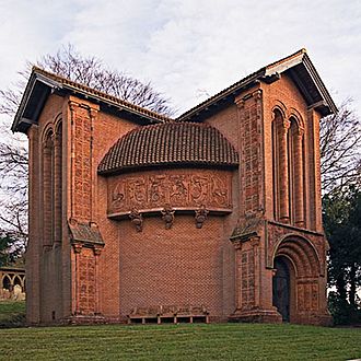 Wattscemeterychapel.jpg