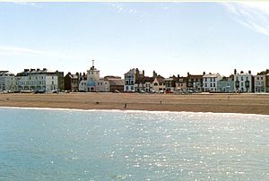 Deal seafront.jpg