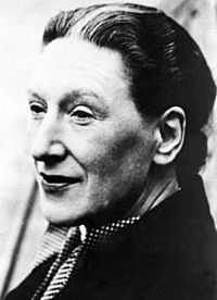 Elizabeth Bowen.jpg