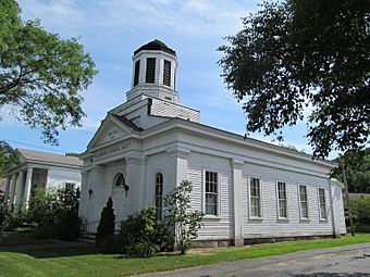 Old Town Hall, Williamsburg MA.jpg