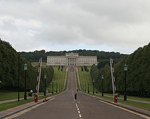 Stormont (415743806)