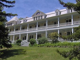 Balsam-mountain-inn-nc1.jpg