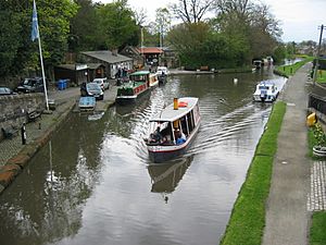 Linlithgow Tripboat