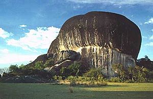 Pedra pintada