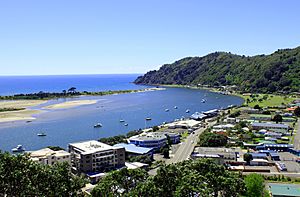 Whakatane harbourside.jpg