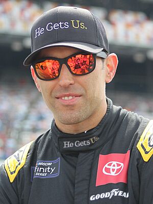 Aric almirola (53643256296) (cropped).jpg