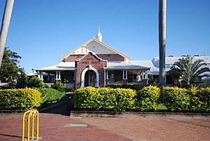 Ayr Courthouse, Qld.JPG