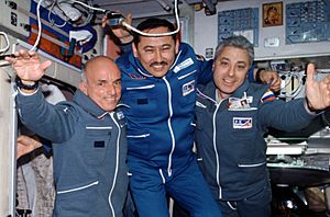 ISS-02 Soyuz TM-32 Taxi crewmembers