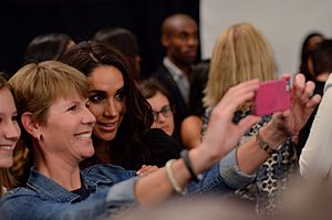 Meghan Markle in 2013 New York Fashion Week (34567271204)