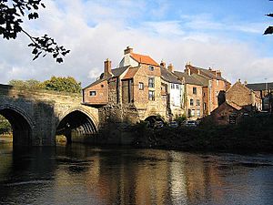 Old Elvet Bridge on a sharp autumn day - geograph.org.uk - 1027342.jpg