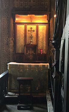 St Cuthberts Rood Screen South Side Altar listed building No.266119