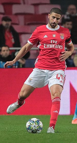 Taarabt Benfica-Zenit UCL201920 8.jpg