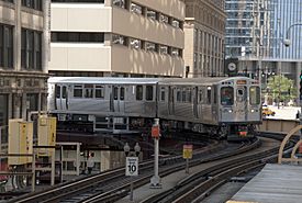 20120624 CTA L 5000SERIES PINK311 54CERMAK.JPG