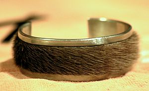 Seal fur braclet