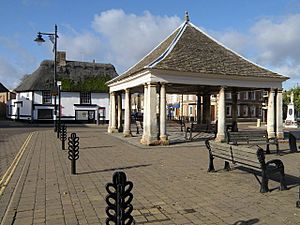 Butter Cross, Whittlesey - geograph.org.uk - 1554357.jpg