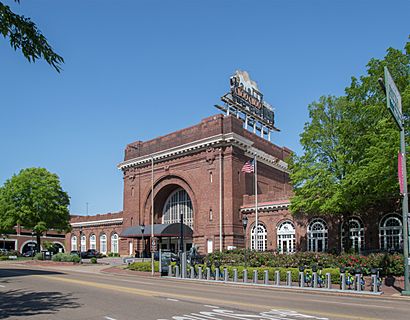 Chattanooga Choo-Choo 02.jpg