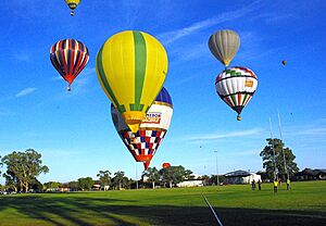 Converging-canowindra-2018