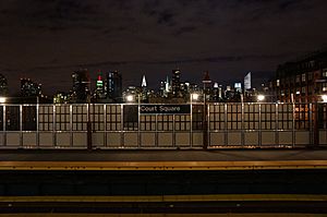 Court Square Flushing Platform.JPG