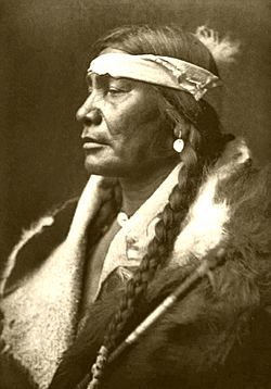 Edward S. Curtis Collection People 013.jpg