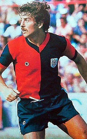 Franco Selvaggi, Cagliari 1980-81.jpg