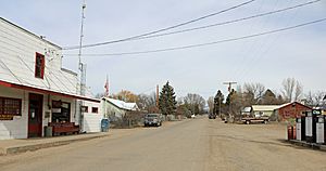 Looking north on 3100 Road in Lazear.